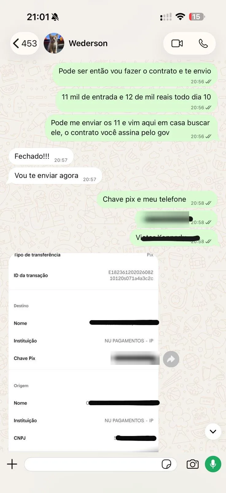 Conversa fechando a venda com 11 mil de entrada e 12 parcelas de mil reais, seguida do comprovante do Pix